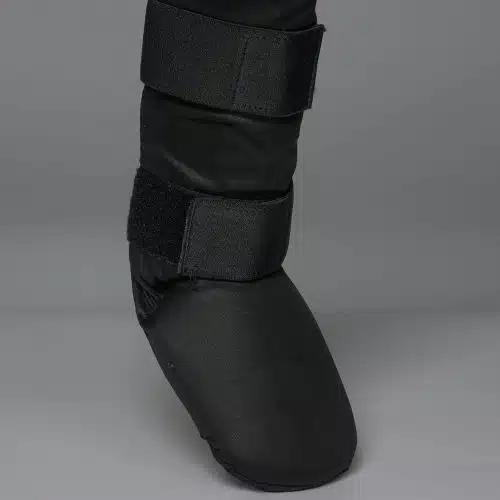 1916 Old School Velcro Scheenbeschermer Zwart