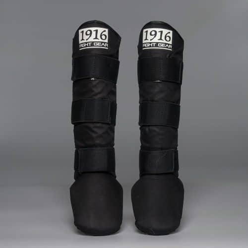 1916 Old School Velcro Scheenbeschermer Zwart