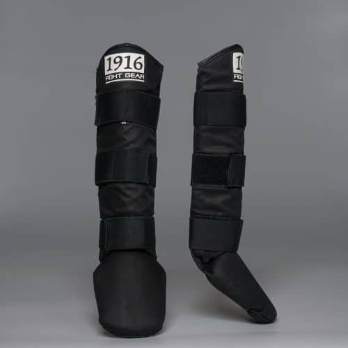 1916 Old School Velcro Scheenbeschermer Zwart