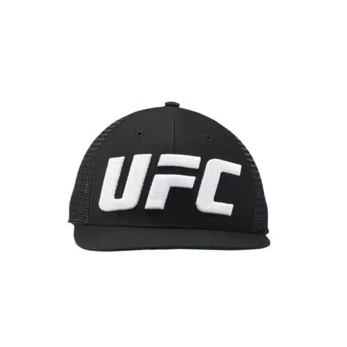 UFC Trucker pet