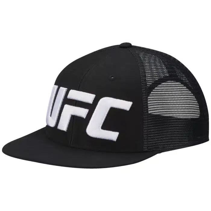 UFC Trucker pet