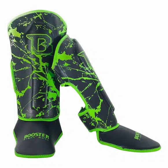 Booster scheenbeschermer marble groen