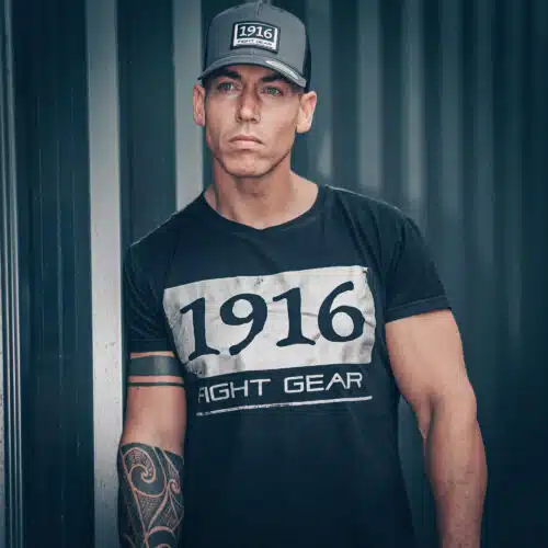 1916 Fight Gear Pet
