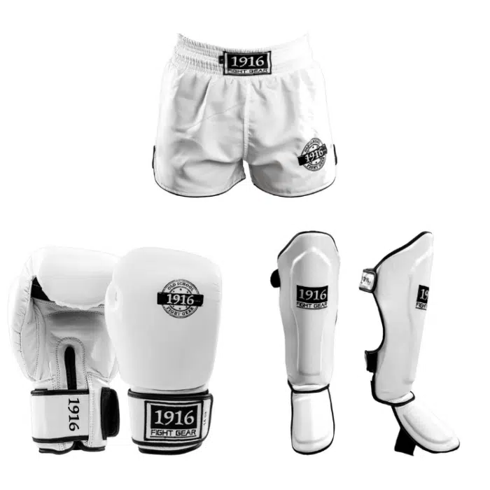 1916 Kickboks Set Leer Wit