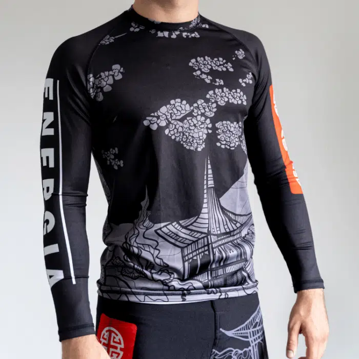 Energia fight wear