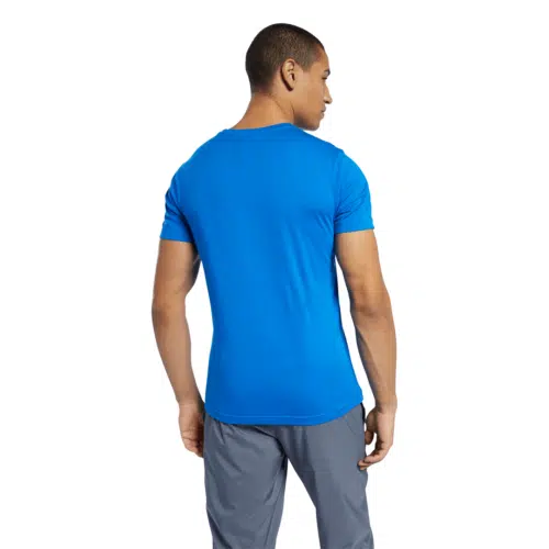 FP9160_APP_on-model_back_white Reebok shirt