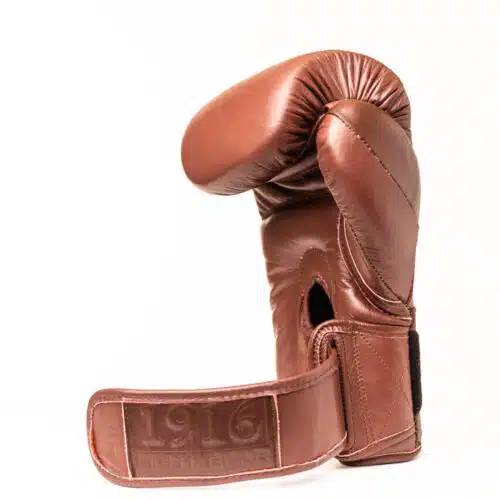1916 fight gear bokshandschoen legend bruin