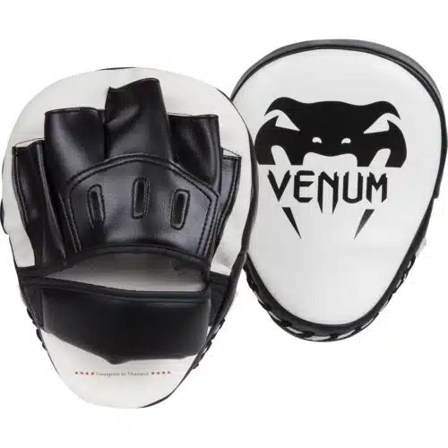 Venum light focus mitts