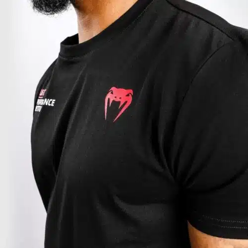 Venum UFC perfomance institute shirt zwart
