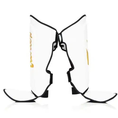 Fairtex x booster scheenbeschermer white
