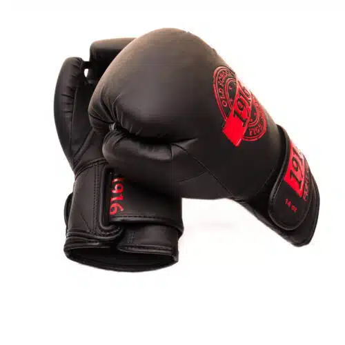 1916 fight gear bokshandschoen legend pu zwart/rood
