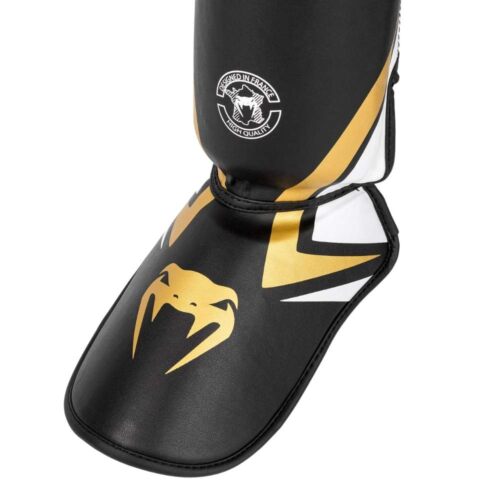 Venum Scheenbeschermer contender 2.0