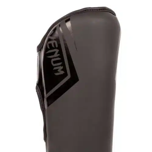Venum Scheenbeschermer contender 2.0