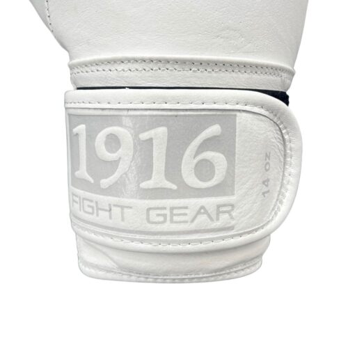 1916 fight gear bokshandschoenen metal wit