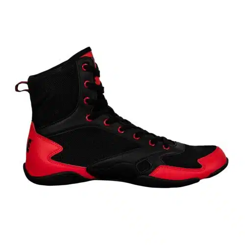 Title boksschoenen charged