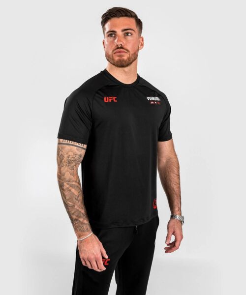 UFC Adrenaline by Venum Fight Week Heren-T-shirt Dry-tech - Zwart