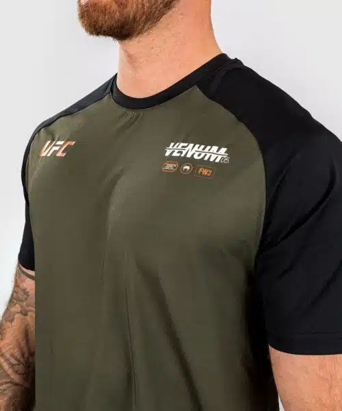 UFC Adrenaline by Venum Fight Week Heren-T-shirt Dry-tech - Khaki/Brons