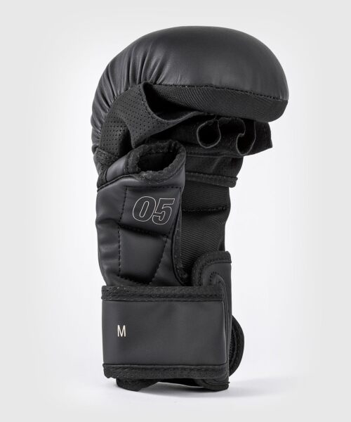 Venum MMA Handschoenen impact evo zwart