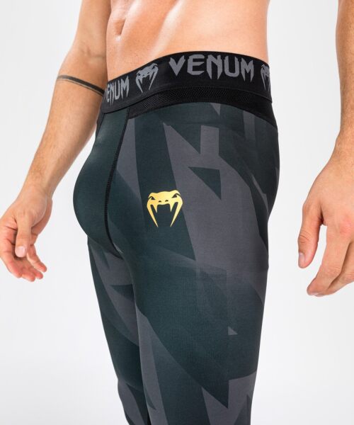 Venum spats razor zwart goud