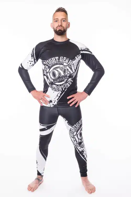 Joya spats predator