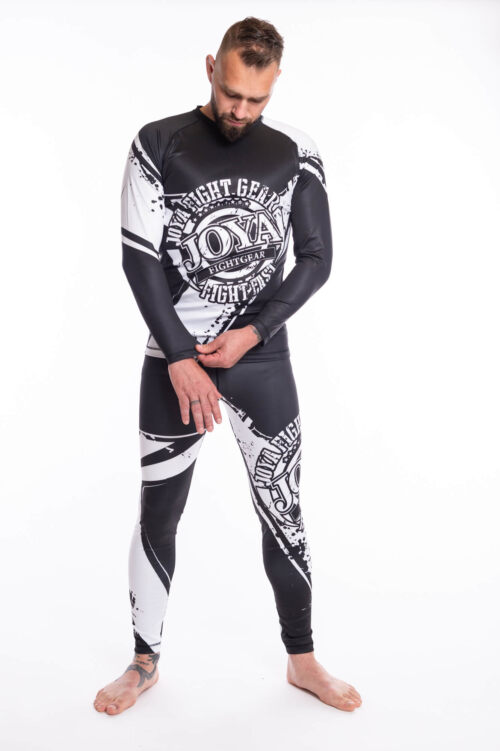 Joya spats predator