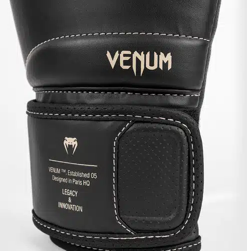 Venum bokshandschoenen impact evo zwart