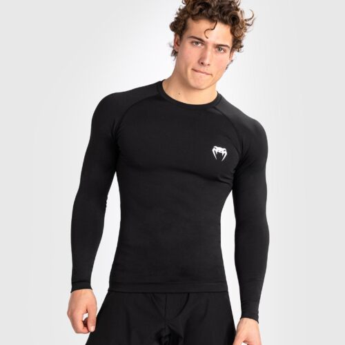 Venum contender rashguard long sleeve black/white