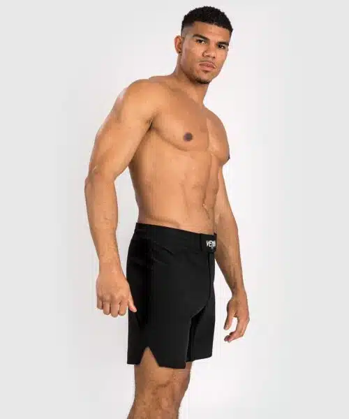 Venum contender fightshort black/white