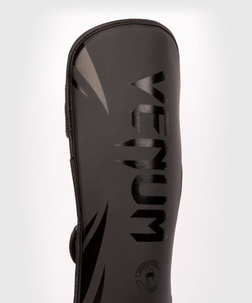 Venum challenger scheenbeschermers kids matte/black