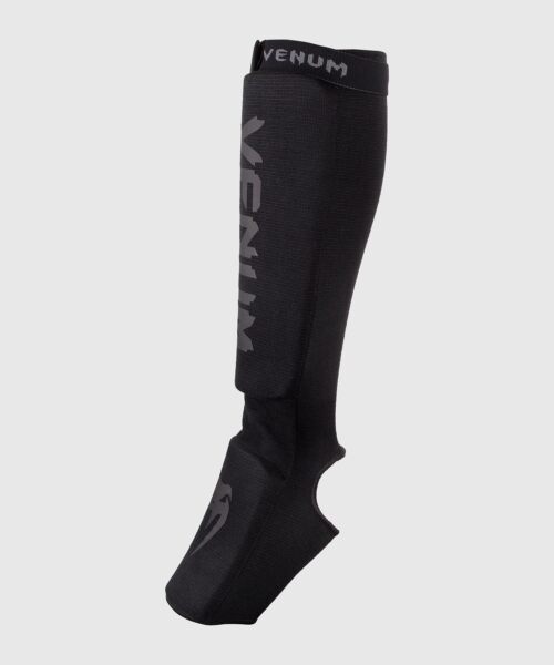 Venum scheenbeschermers kontact black