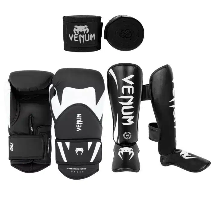 Challenger kickboks set black/white