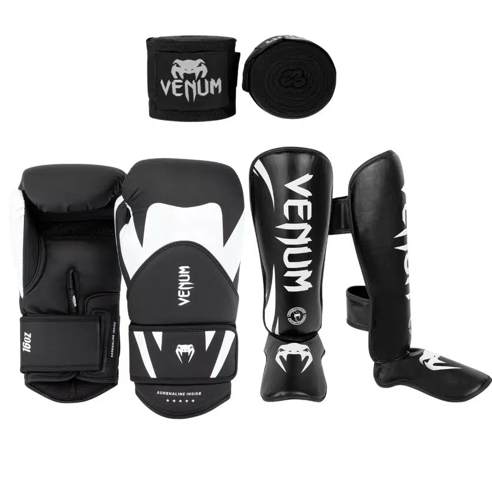 Challenger kickboks set black/white
