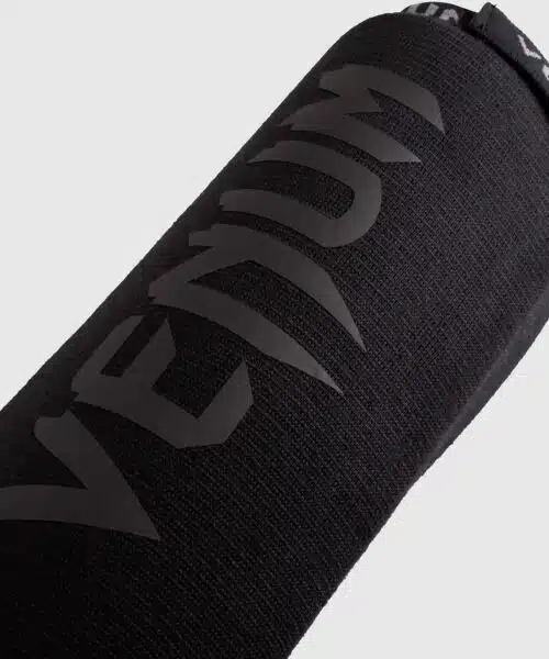 Venum scheenbeschermers kontact black