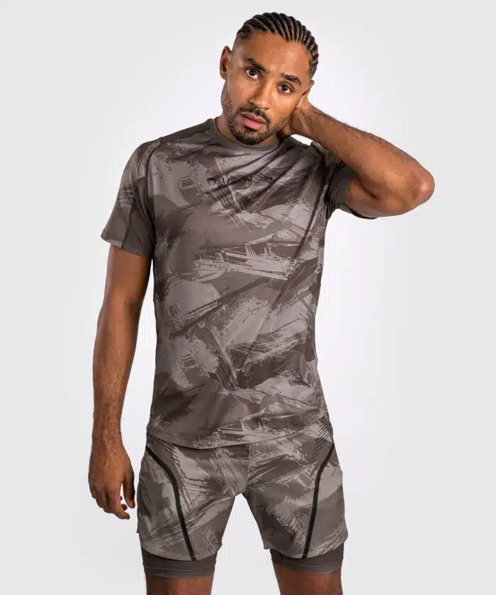 Venum Electron 3.0 Dry-Tech t-shirt - Zand