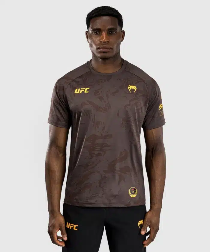 UFC Fusion by Venum Fight Week Dry-Tech T-shirt voor Heren - Earthen Brown