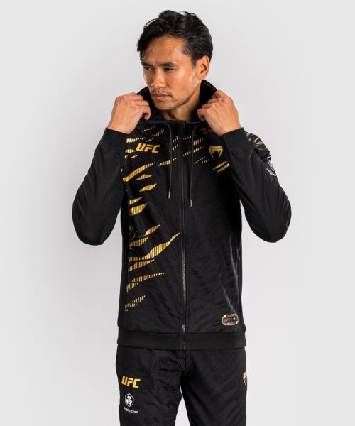 UFC Fusion by Venum Authentic Fight Night Hoodie voor Heren - Champion