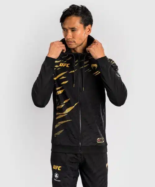 UFC Fusion by Venum Authentic Fight Night Hoodie voor Heren - Champion
