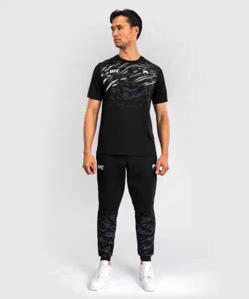 UFC Fusion by Venum Replica Korte Mouwen T-shirt voor Heren - Zwart