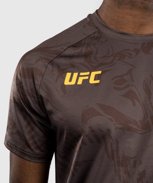 UFC Fusion by Venum Fight Week Dry-Tech T-shirt voor Heren - Earthen Brown
