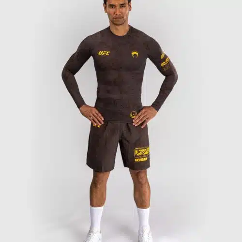 UFC Fusion by Venum Fight Week Performance Rashguard met Lange Mouwen voor Heren - Earthen Brown