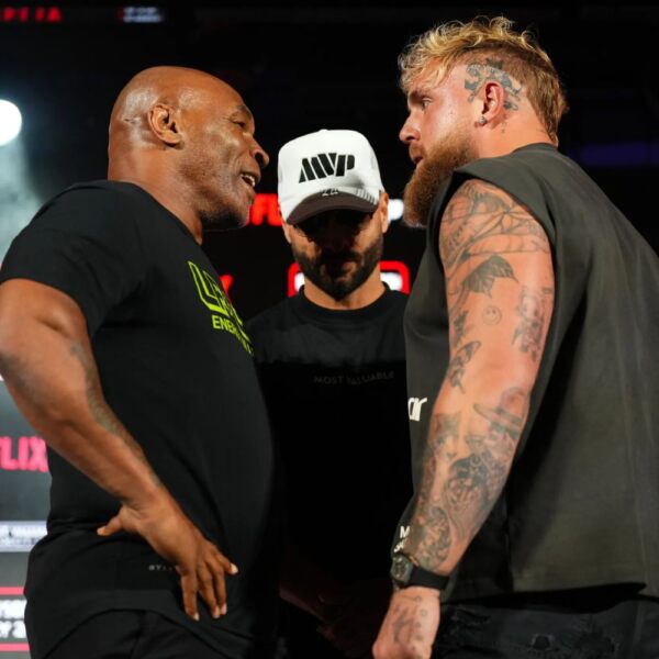 Mike tyson vs jake paul Mike tyson vs jake paul