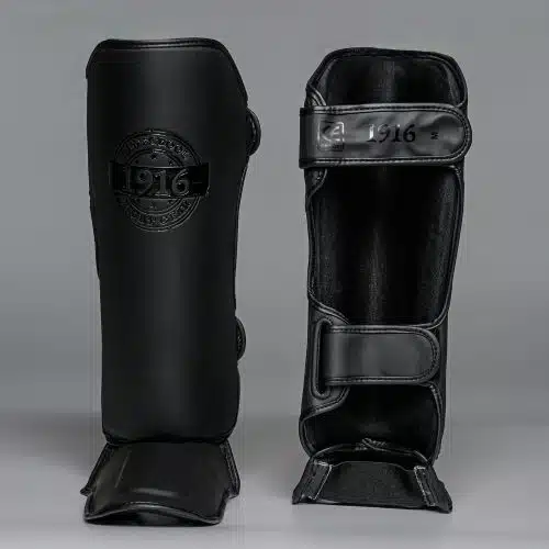 1916 Fight Gear Scheenbeschermers Legend Advanced Black