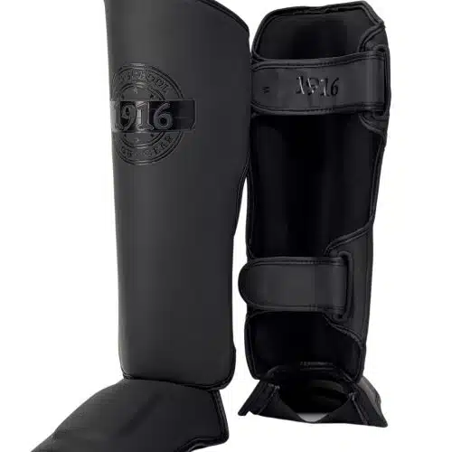 1916 Fight Gear Scheenbeschermers Legend Advanced Black
