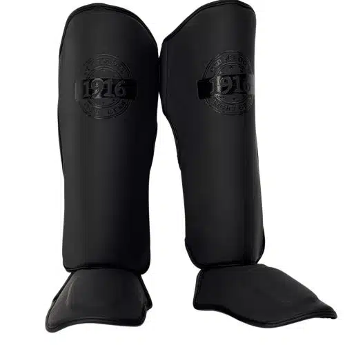 1916 Fight Gear Scheenbeschermers Legend Advanced Black