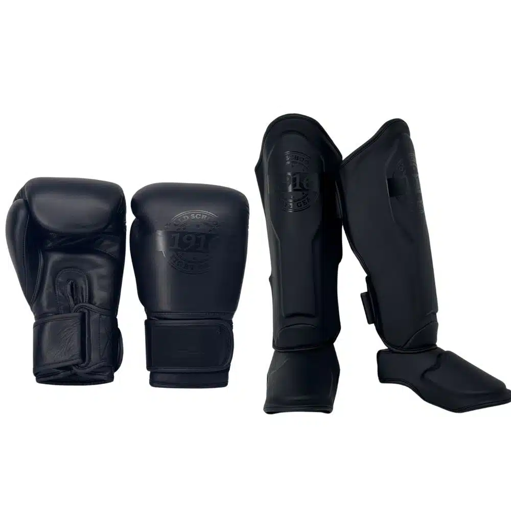 1916 Fight Gear kickboks set ultimate black