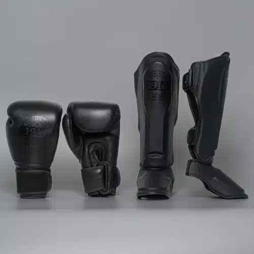 1916 Fight Gear Kickboks Set Ultimate Black