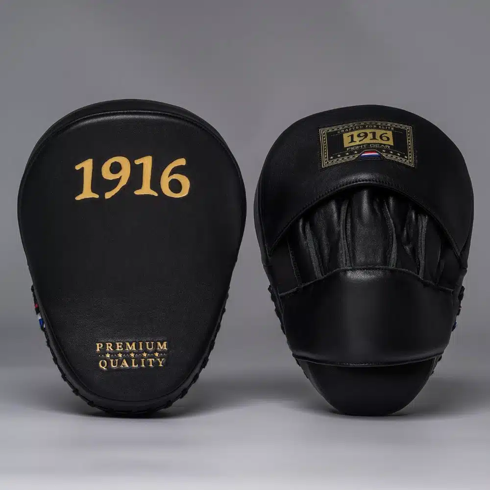 1916 Fight Gear Premium Elite Handpads Black/Gold