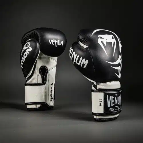 Venum Bokshandschoenen Mike Tyson Leather Black/White