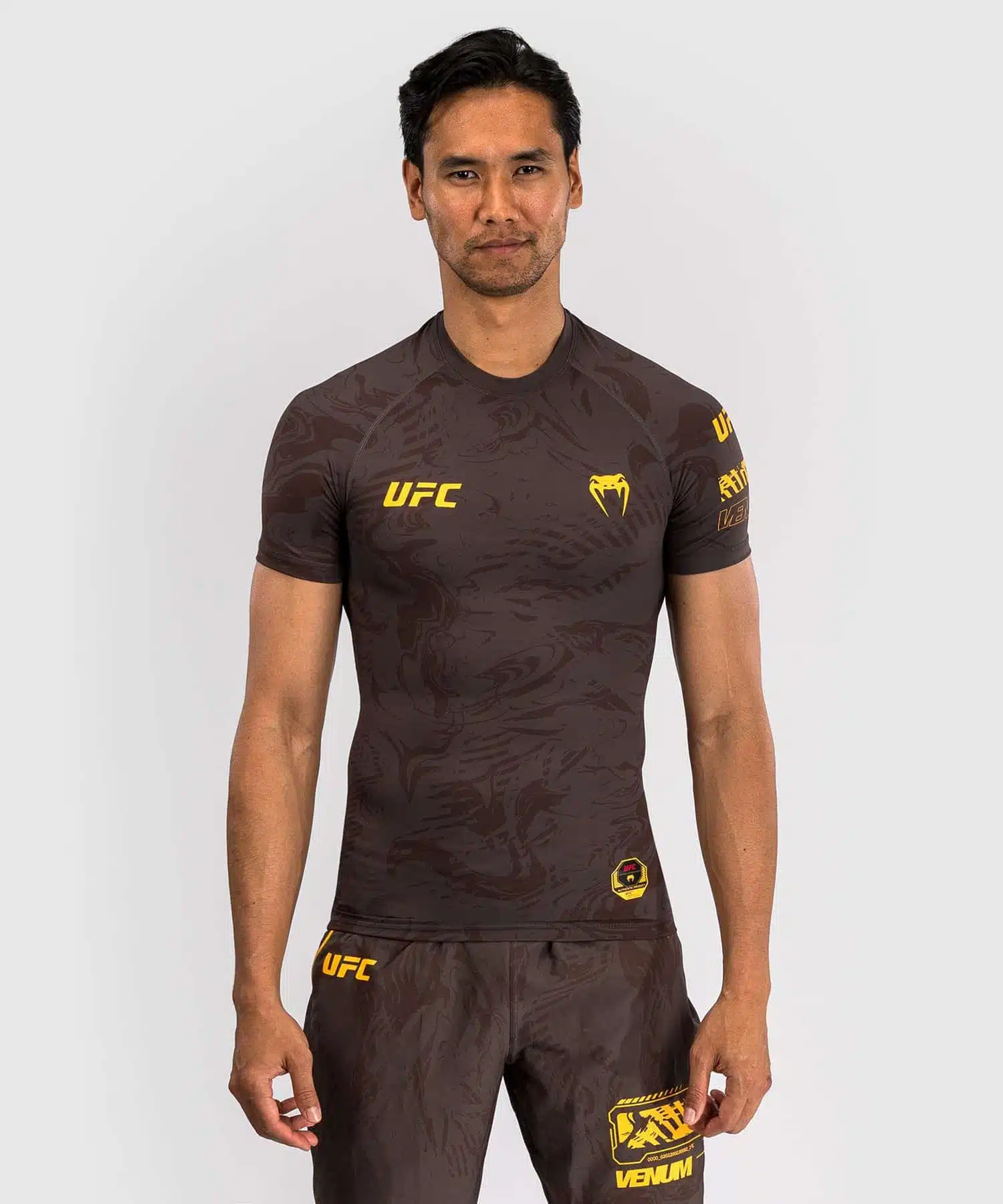 UFC Venum Performance Rashguard Korte Mouwen Dark Brown