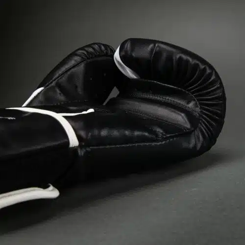 Venum Kickboks Set Challenger 2.5 Black/White